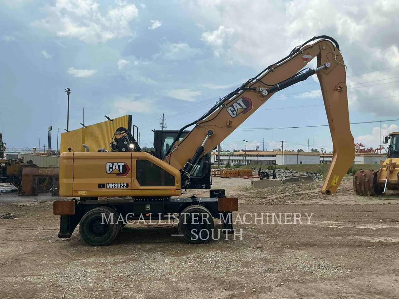 2022 Caterpillar MH3022 Image 10