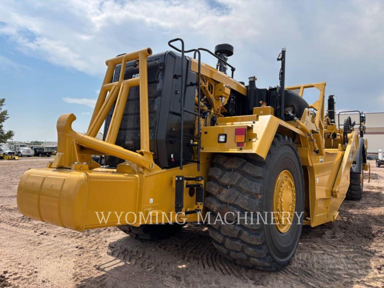 2025 Caterpillar 627 Image 3