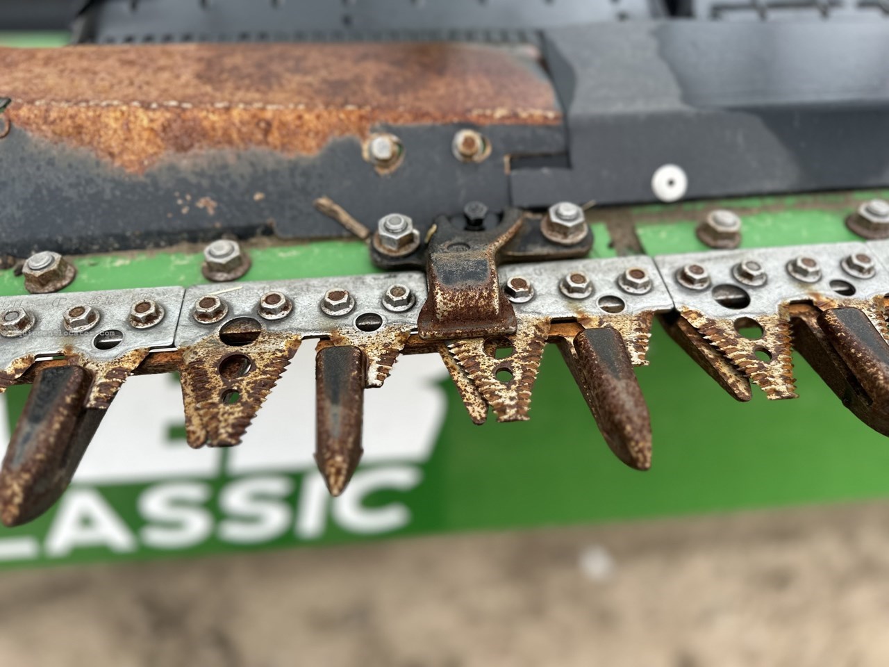 2022 John Deere HD35F Image 10