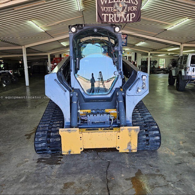 2023 John Deere 333G Image 10