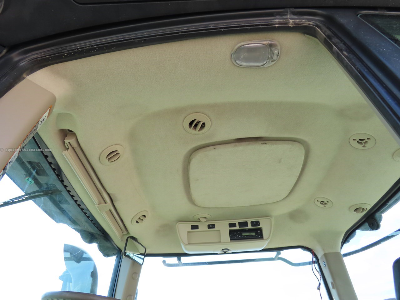 2014 John Deere 9510R Image 29