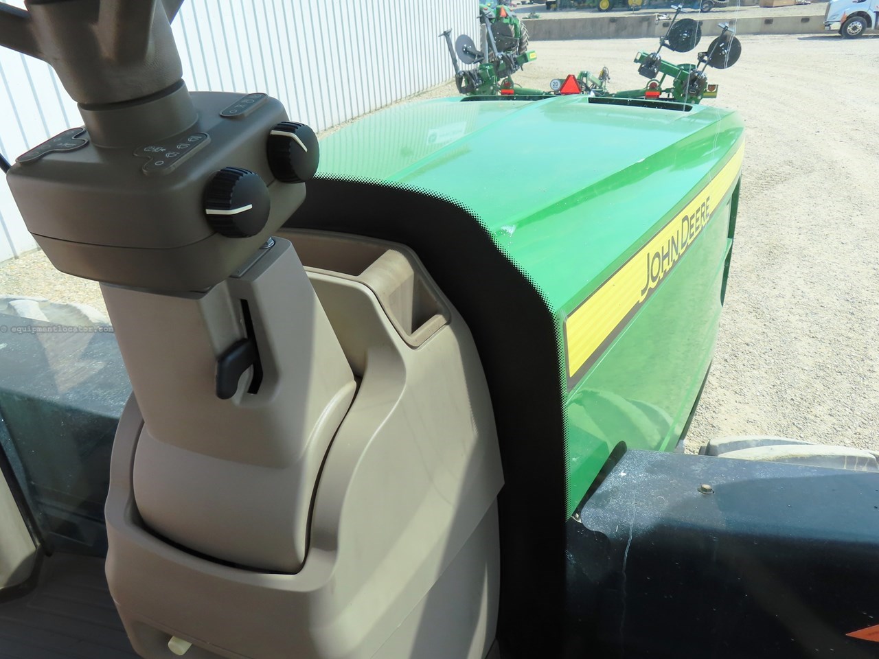 2014 John Deere 9510R Image 33