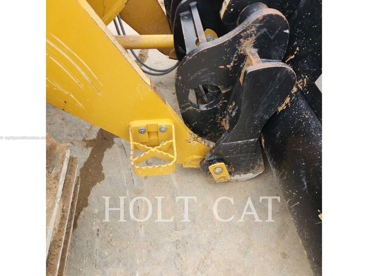 2023 Caterpillar 953 Image 10