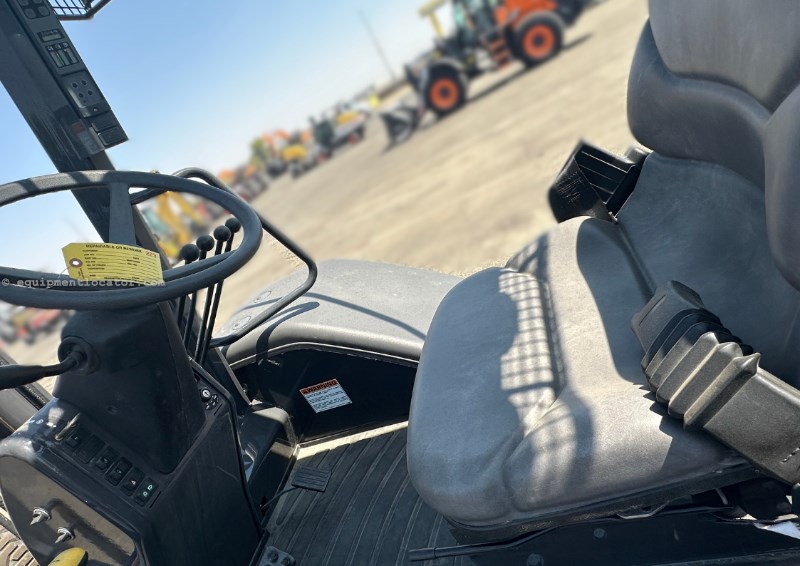 2025 New Holland F50C Image 10