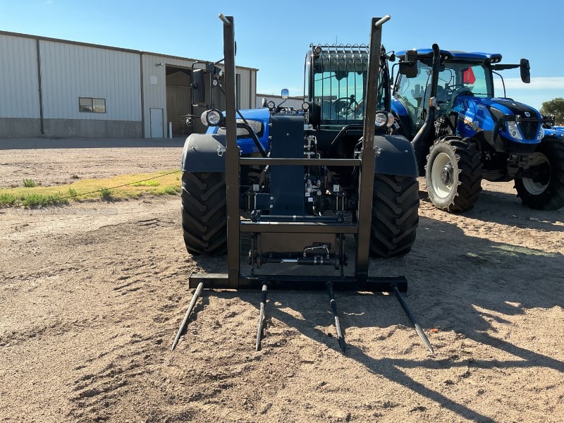 2025 New Holland TH7.42 ELITE Image 2