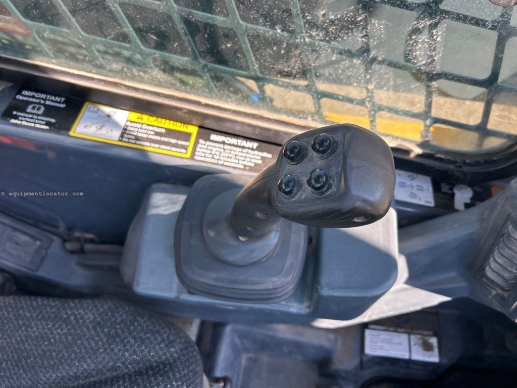 2020 John Deere 333G Image 35