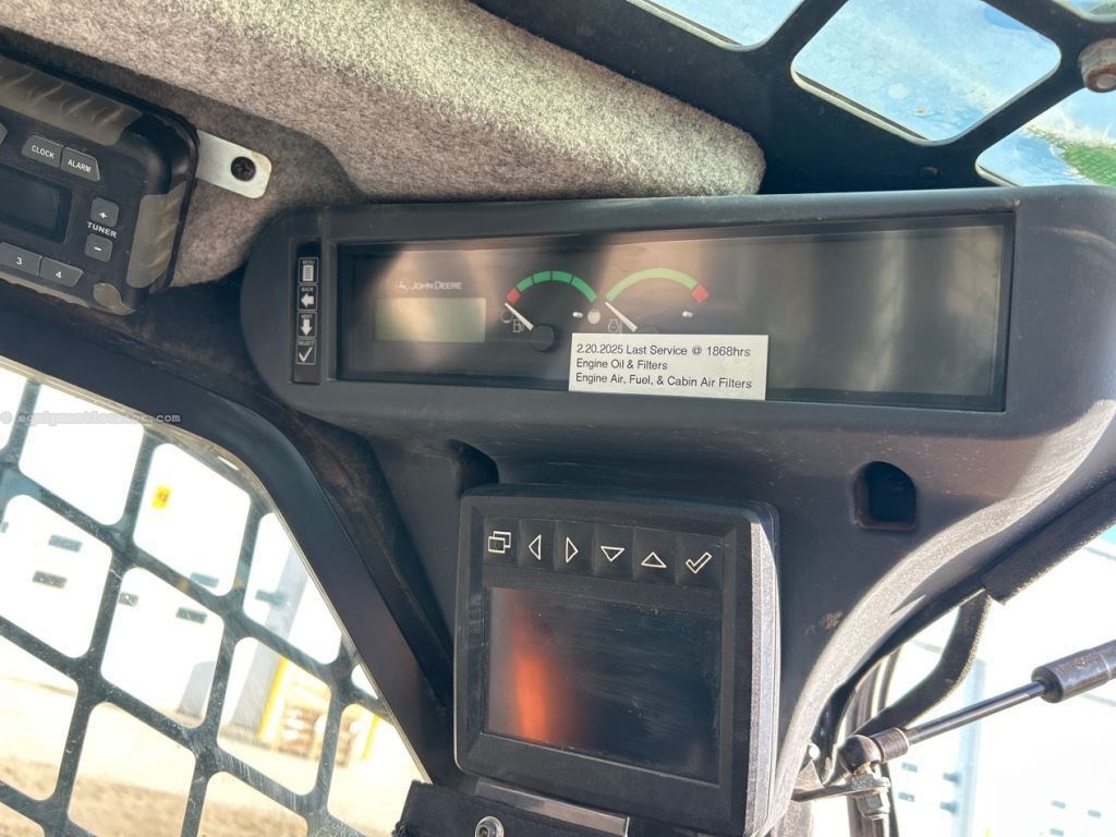 2020 John Deere 333G Image 39