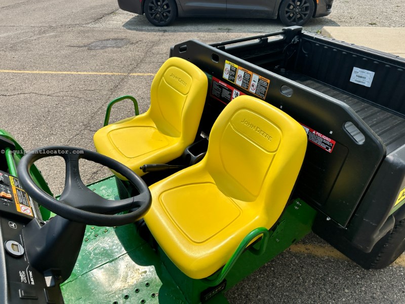 2025 John Deere TE 4X2 Image 4