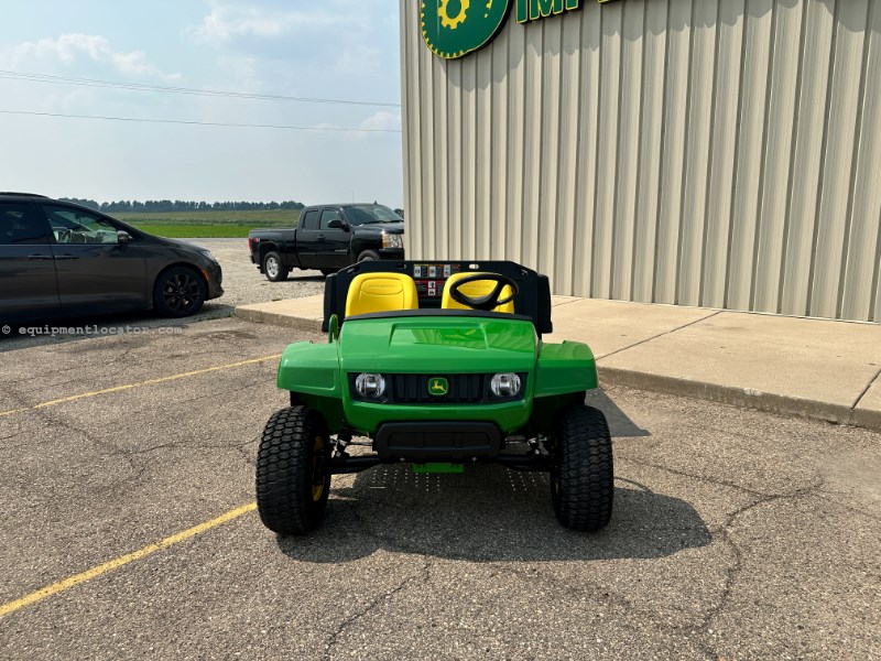 2025 John Deere TE 4X2 Image 8