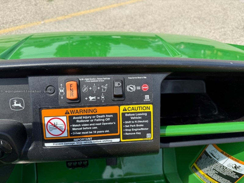 2025 John Deere TE 4X2 Image 4