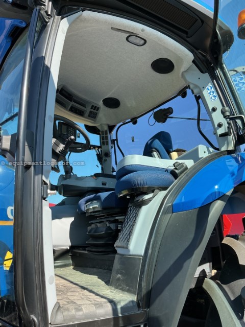 2024 New Holland T7.245 SIDEWINDER Image 8