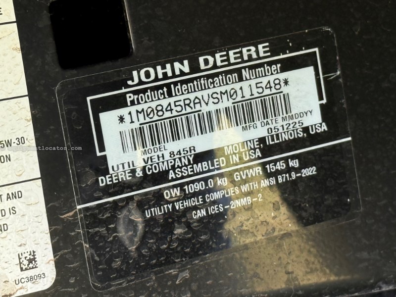 2025 John Deere 845R Image 10