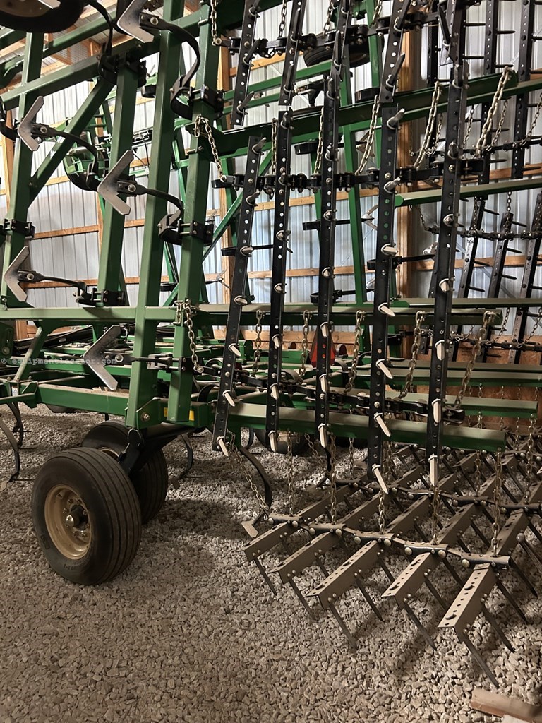 2023 Great Plains 8332FCF Image 3