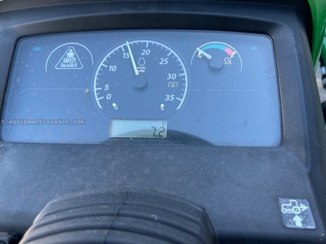 2022 John Deere 1025R Image 3