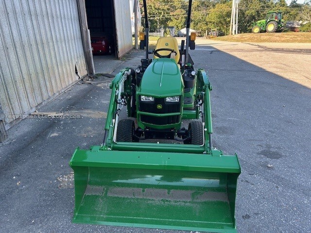 2022 John Deere 1025R Image 4