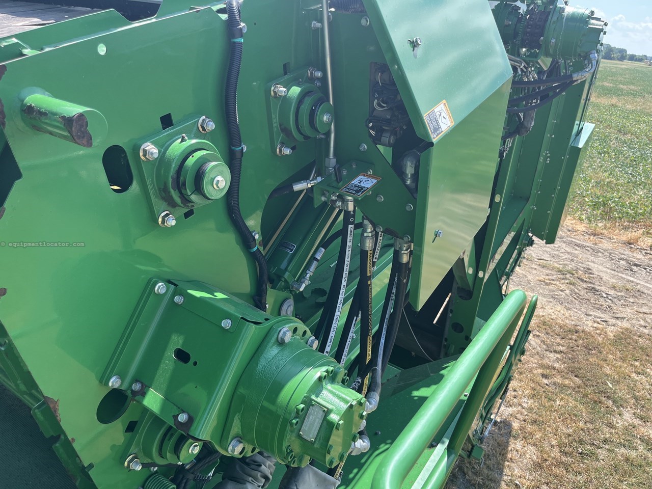 2015 John Deere CP690 Image 10