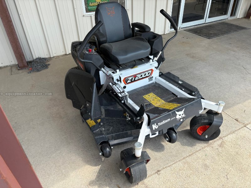 2025 Bobcat ZT2000 Image 2