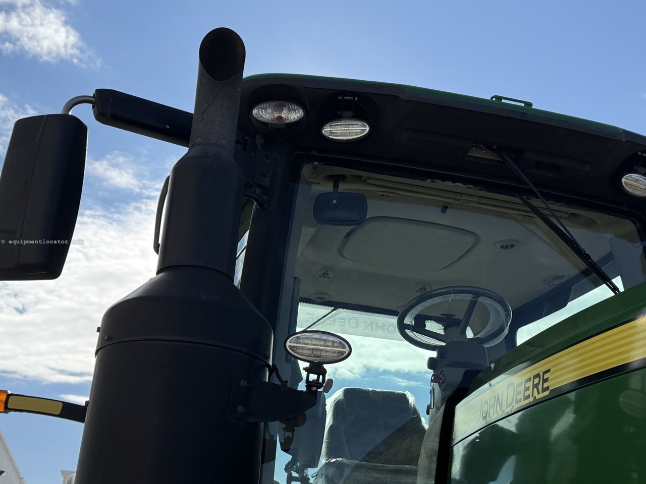 2018 John Deere 8400R Image 10