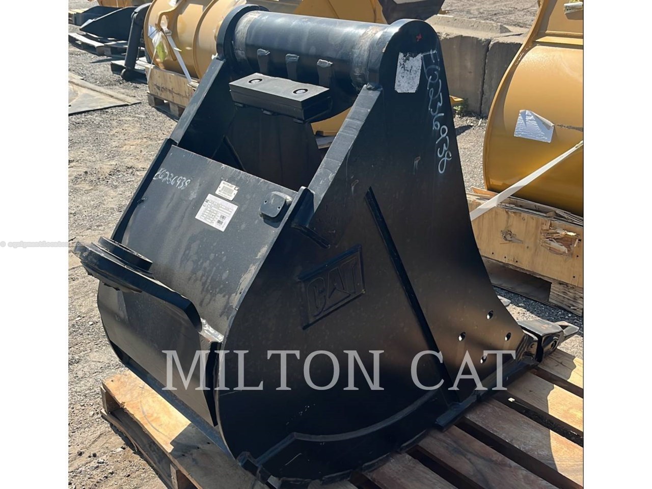2022 Caterpillar WHEX 24INCH HEAVY DUTY BUCKET Image 3