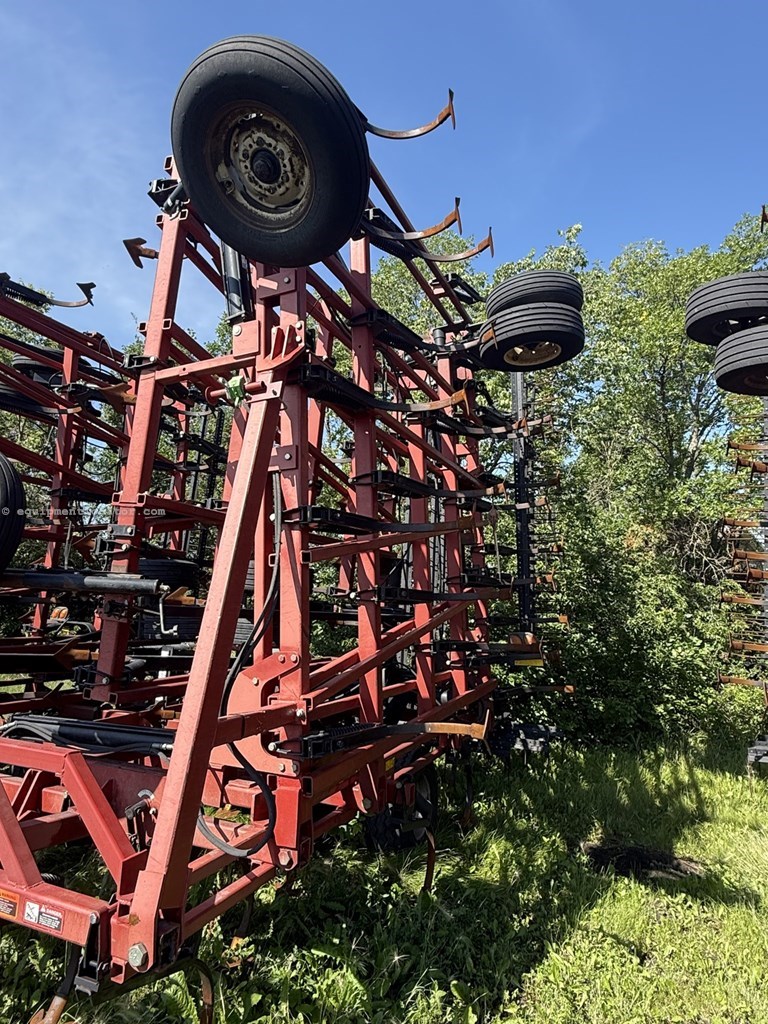 2010 Case IH 200 Image 10