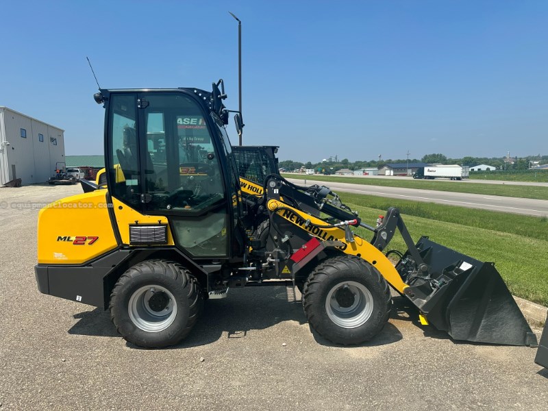 2025 New Holland ML27 Image 3