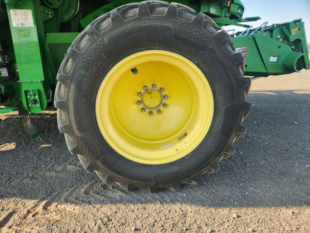 2018 John Deere S780 Image 30