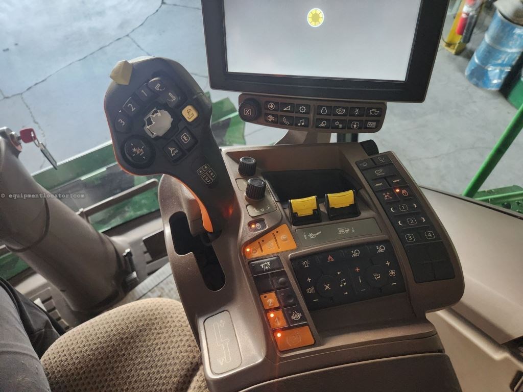 2018 John Deere S780 Image 44