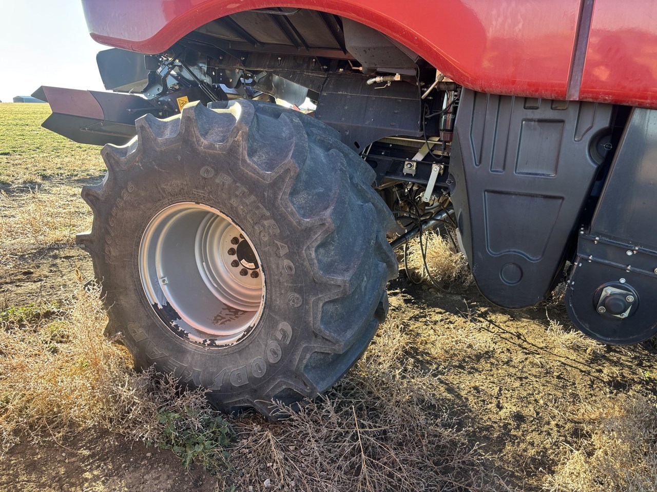 2016 Case IH 8240 Image 10
