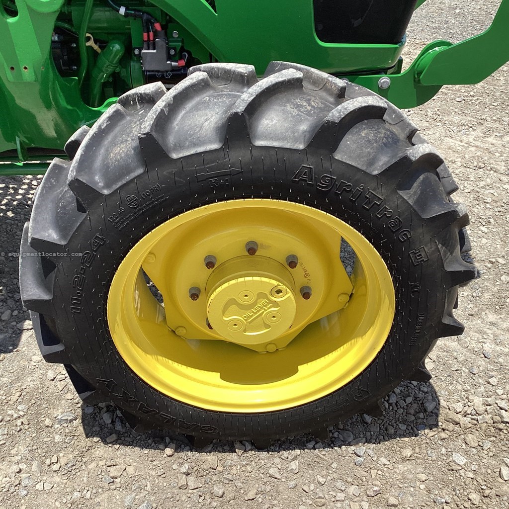2024 John Deere 5067E Image 10