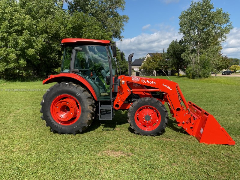 2024 Kubota M4-071HDC12 Image 4