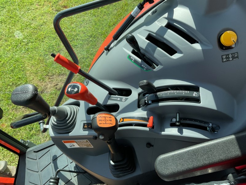 2024 Kubota M4-071HDC12 Image 22