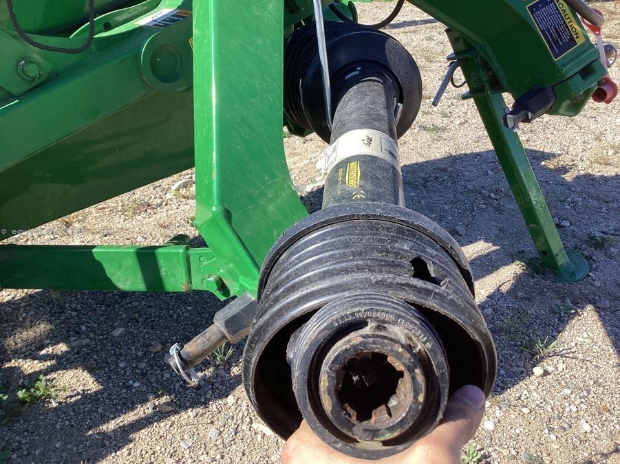 2022 John Deere R240 Image 10