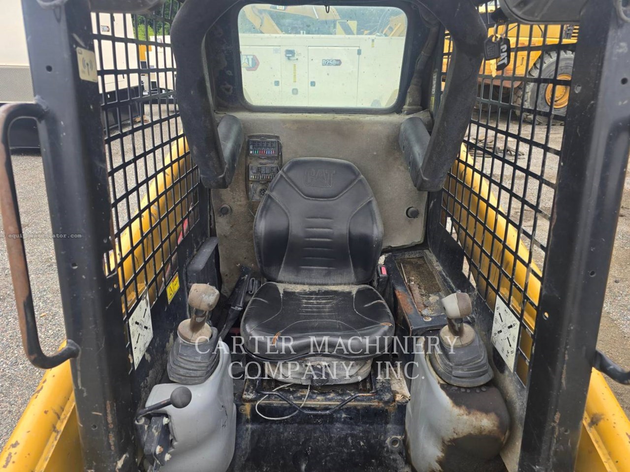 2012 Caterpillar 236B3 Image 10