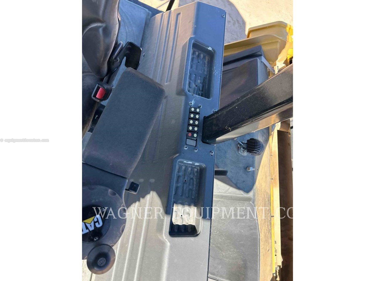 2021 Caterpillar CB16 Image 16