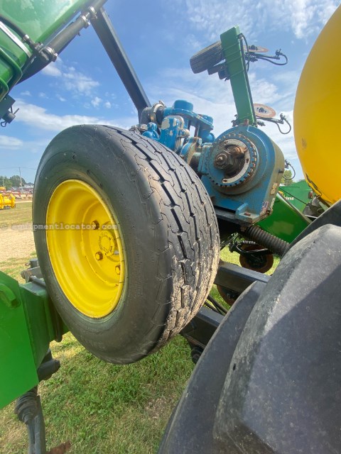 2003 Fast 8100 Image 10