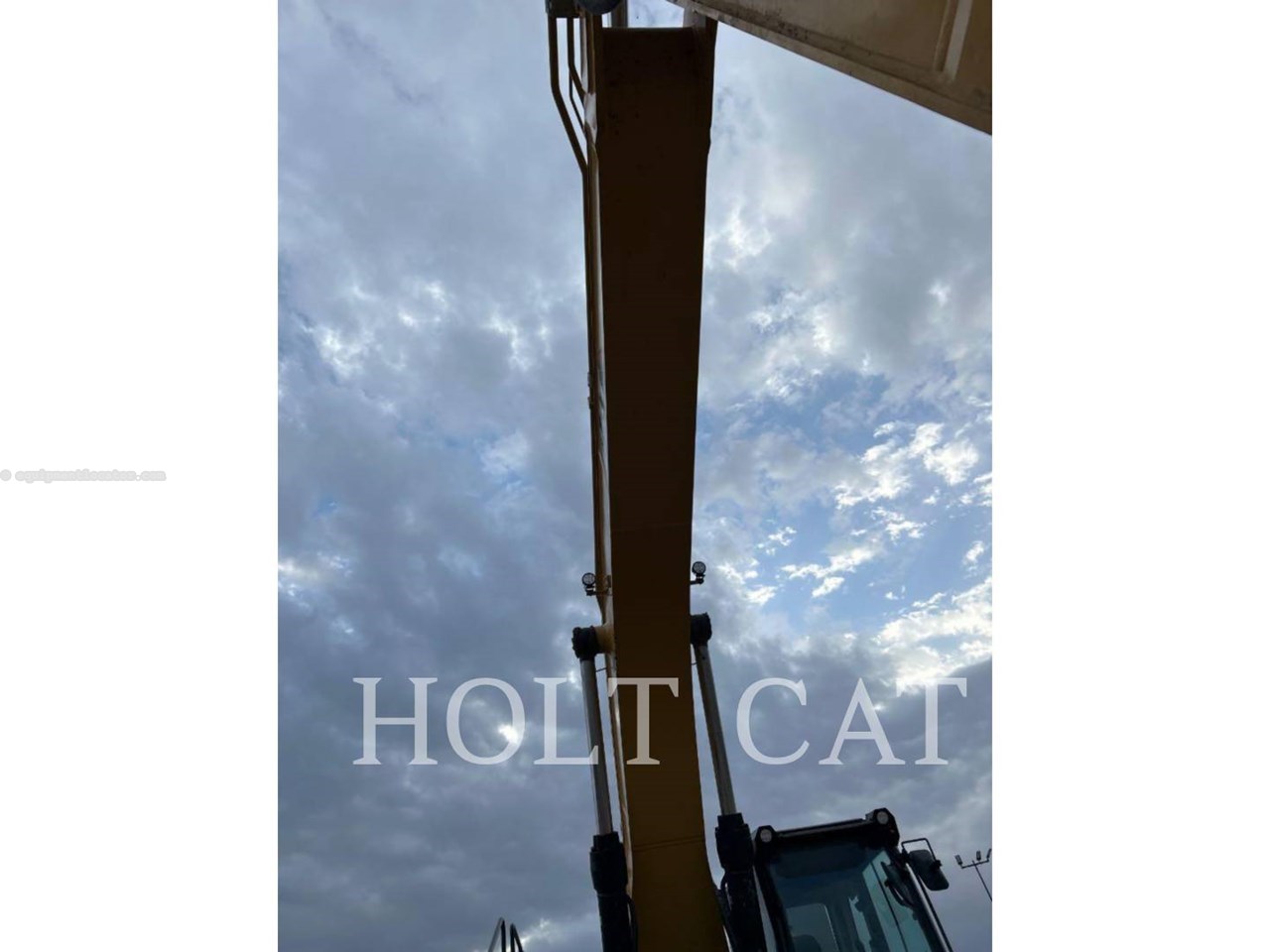 2023 Caterpillar 340 12 TC Image 10