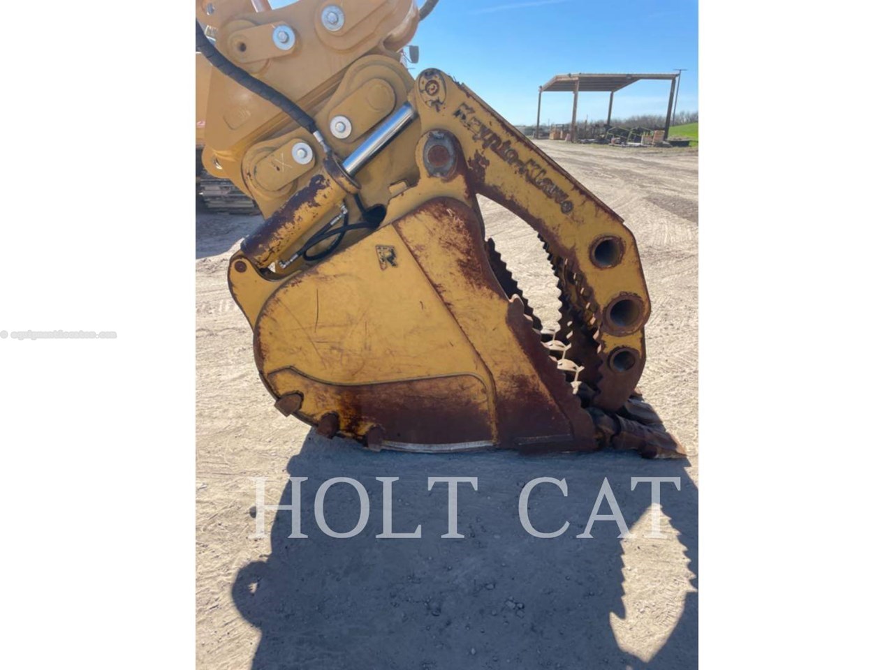 2024 Caterpillar 352 12 TC Image 10