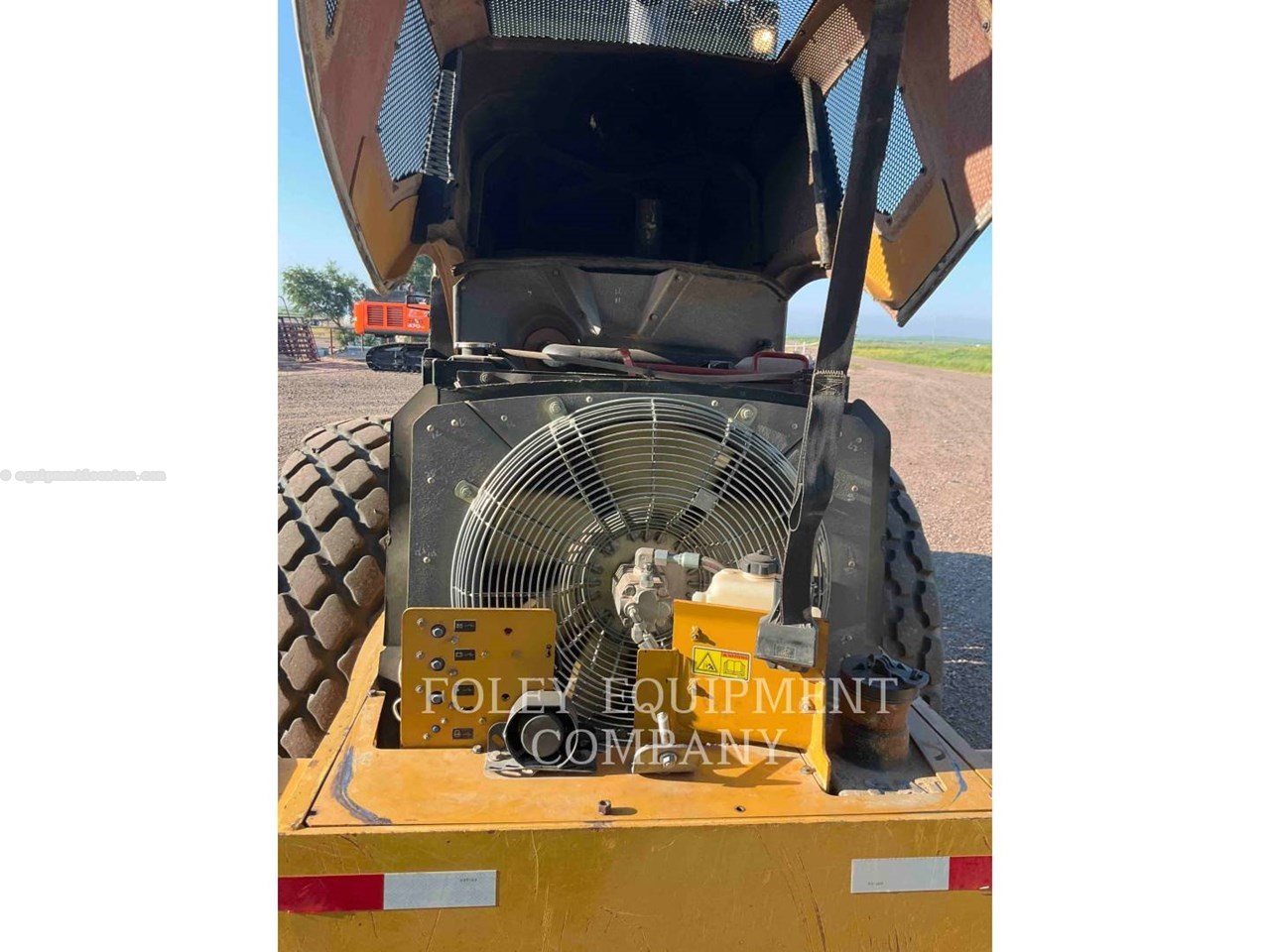 2009 Caterpillar CP56 Image 10