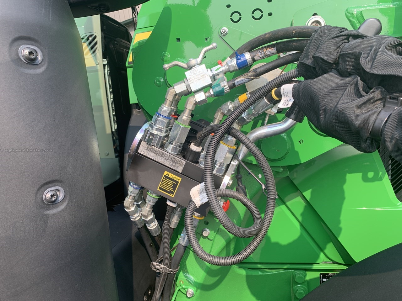 2024 John Deere 6R 130 Image 10