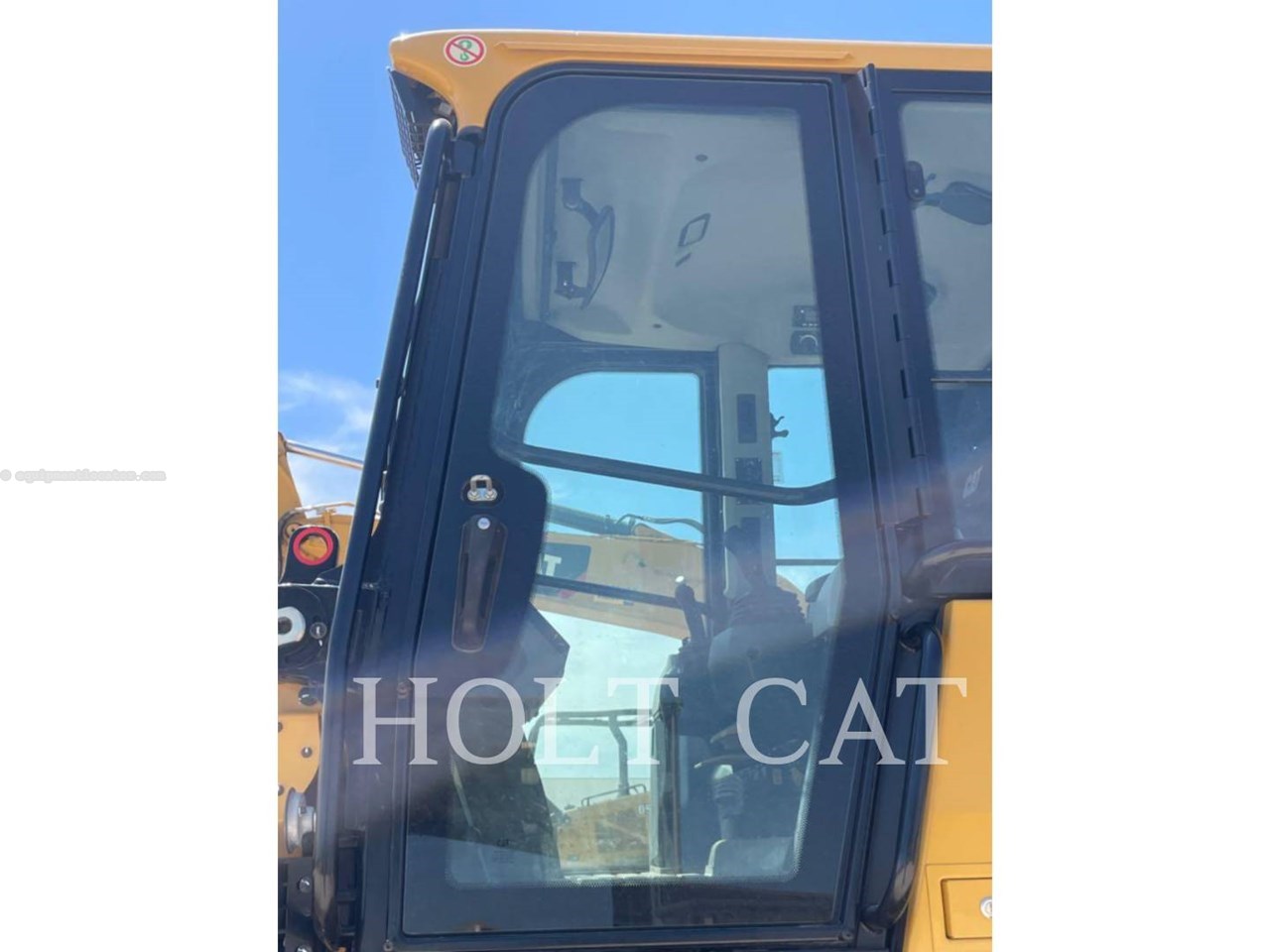 2024 Caterpillar 953 QC Image 10