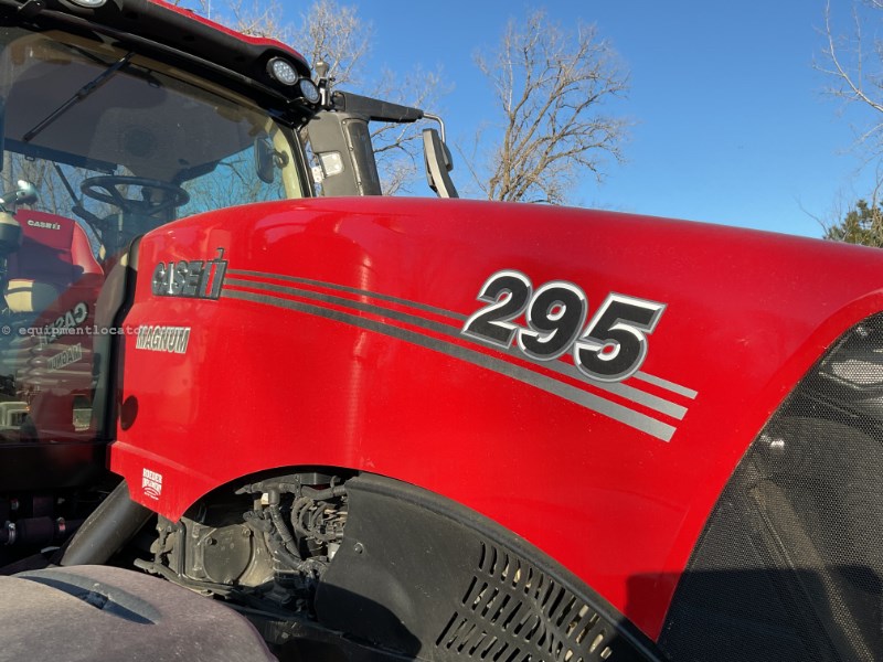 2025 Case IH Magnum 295 Image 10