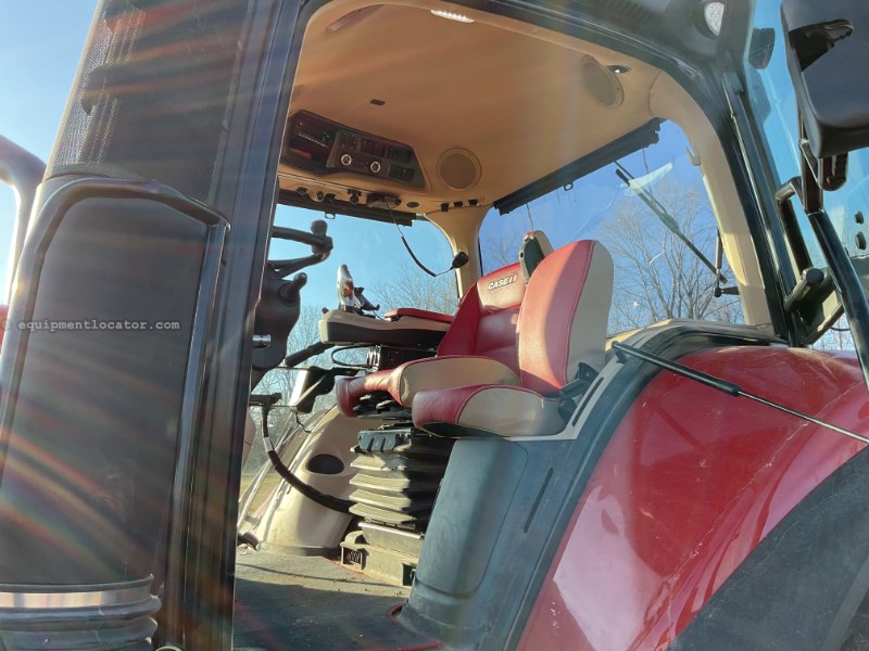 2025 Case IH Magnum 295 Image 13