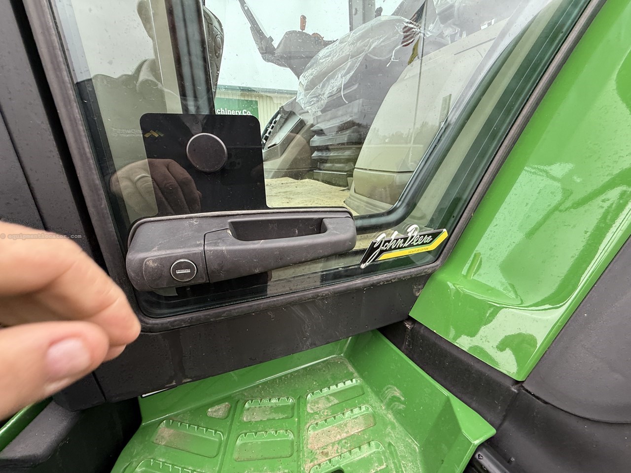 2024 John Deere 8R 310 Image 10