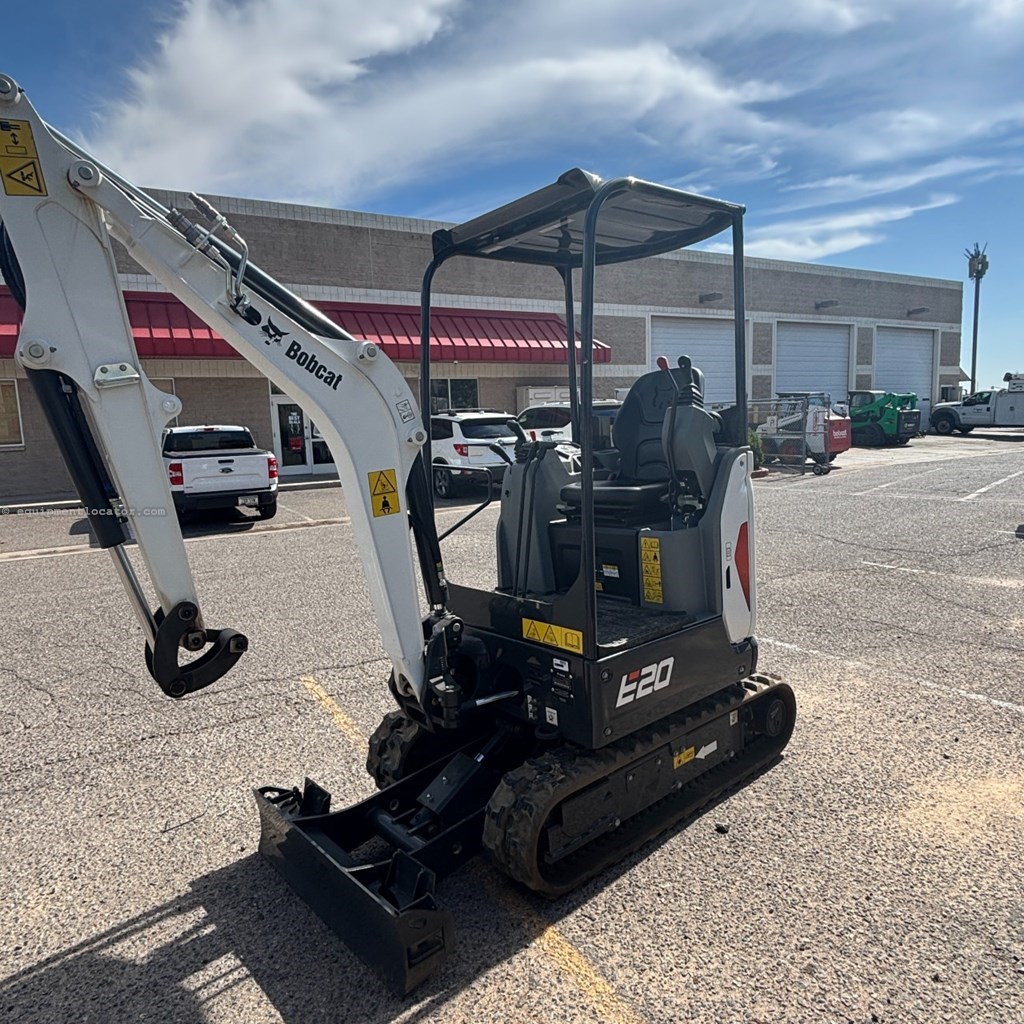 2025 Bobcat E20 Image 2