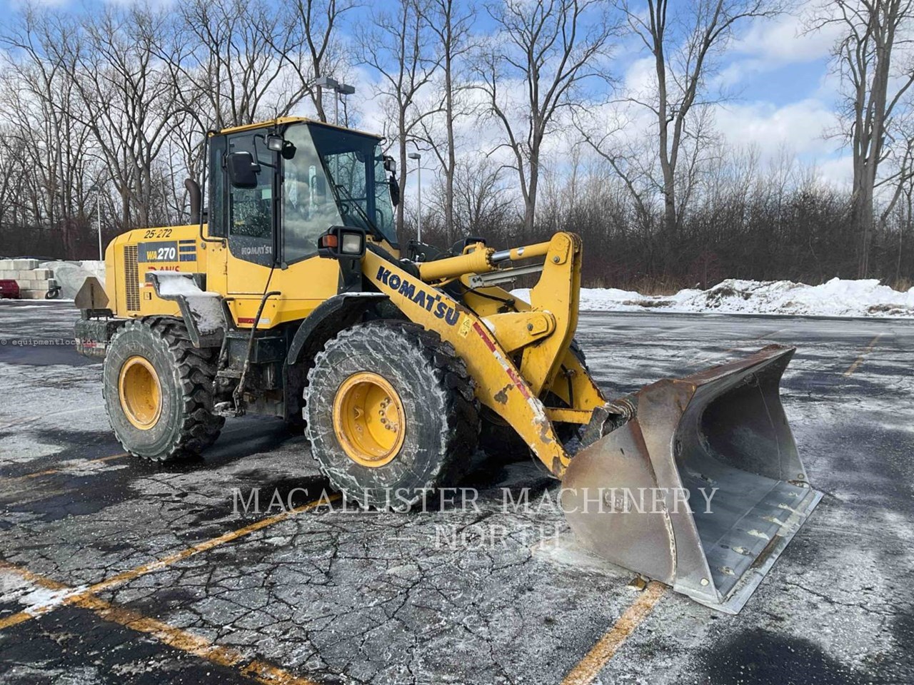 2015 Komatsu WA270-7 Image 10