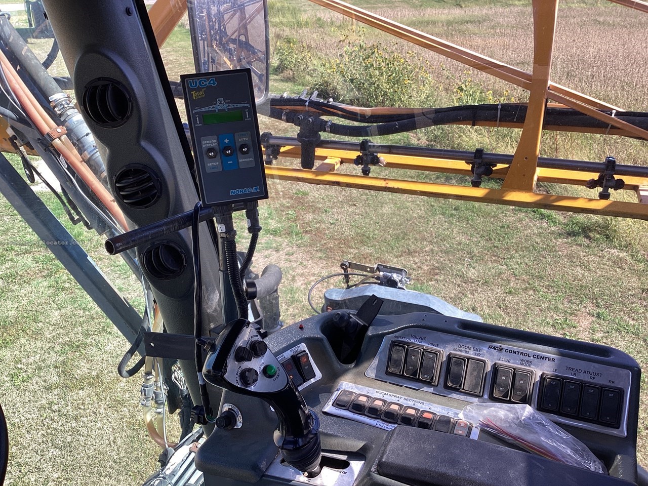 2010 Hagie STS10 Image 10