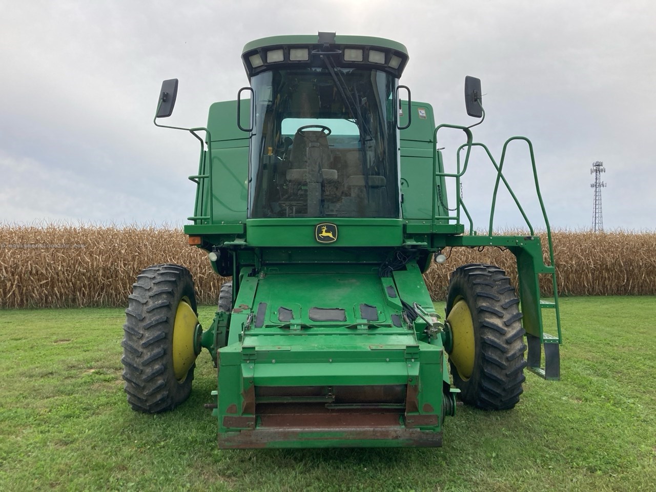 2004 John Deere 9560W Image 18