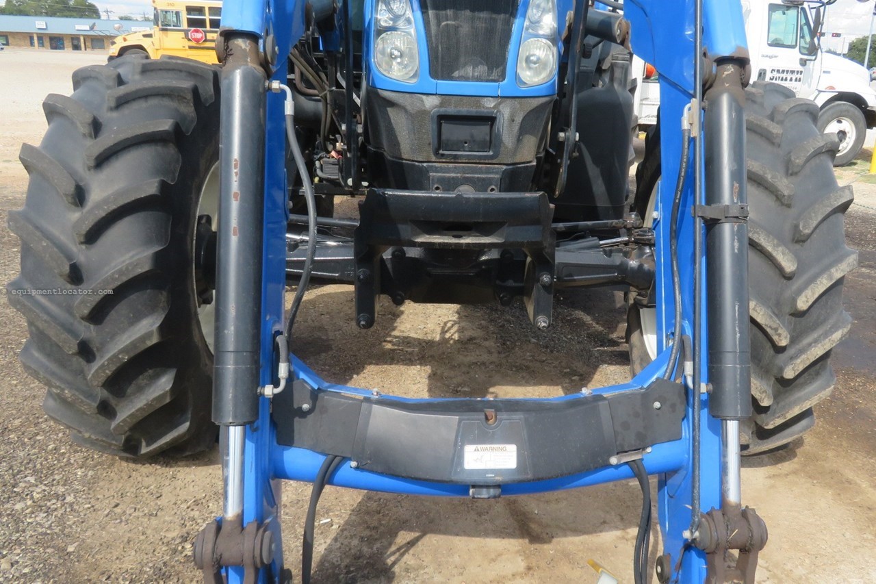2011 New Holland T6050 Plus Image 28