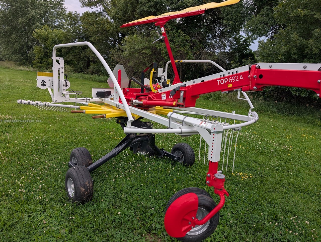 2023 John Deere 692A Image 10