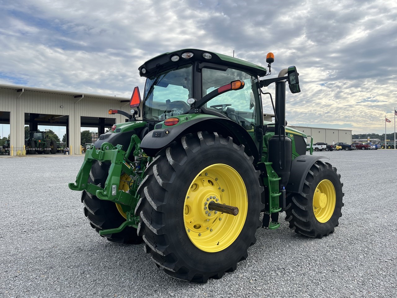 2024 John Deere 6R 195 Image 4